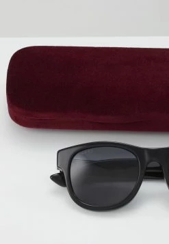 Gucci - Unisex Sonnenbrille - Black 10 Gucci - Unisex Sonnenbrille - Black -Günstiges Gucci || Knirps Geschäft 0dd00dd932cd45e39a16d2f670192bd3