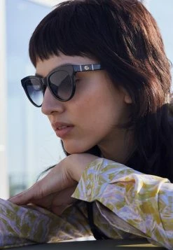 Günstiges Gucci || Knirps Geschäft 14 Gucci Sonnenbrille - Black/grey - Damen