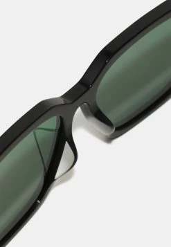 Gucci UNISEX - Sonnenbrille - Black/white/green -Günstiges Gucci || Knirps Geschäft 64546948e5044d63ac2407017ecaba94