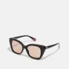 Gucci Sonnenbrille - Black/orange - Damen 1 Gucci Sonnenbrille - Black/orange - Damen -Günstiges Gucci || Knirps Geschäft 70eac5e9252d4f8ba5aa78a1cfb6a8b8