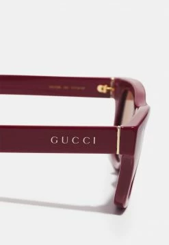 Gucci UNISEX - Sonnenbrille - Burgundy/burgundy/brown -Günstiges Gucci || Knirps Geschäft 819cf0d3ca344a738adcdeaed8cfe84f