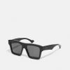 Gucci UNISEX - Sonnenbrille - Black/grey