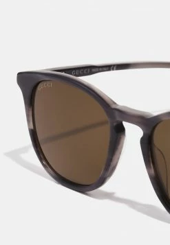 Gucci UNISEX - Sonnenbrille - Grey-grey-brown 9 Gucci UNISEX - Sonnenbrille - Grey-grey-brown -Günstiges Gucci || Knirps Geschäft b3d369b95fca4d9eacde1d2b2e621036