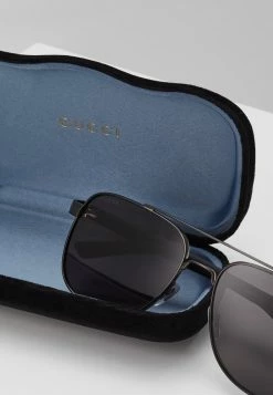 Gucci - Unisex Sonnenbrille - Black/grey -Günstiges Gucci || Knirps Geschäft c61f3e035eba4b669e1ce332ba76942d