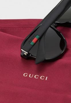 Gucci Sonnenbrille - Black/black/green - Unisex -Günstiges Gucci || Knirps Geschäft c8ee97970a054fc5901c3e17ef342e57