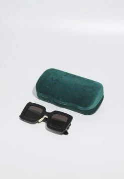 Gucci Sonnenbrille - Black/grey - Damen -Günstiges Gucci || Knirps Geschäft cf147b65c9ce4067979b79f21db02444