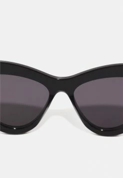 Gucci Sonnenbrille - Black/grey - Damen -Günstiges Gucci || Knirps Geschäft d09b743e40344e8f9885296e8f2911b8