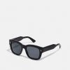 Gucci UNISEX - Sonnenbrille - Black/black/smoke 1 Gucci UNISEX - Sonnenbrille - Black/black/smoke -Günstiges Gucci || Knirps Geschäft ec524b68c0bd49b2be2c6c09fc3511d9