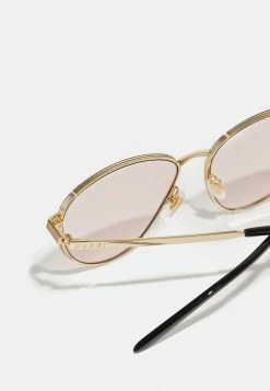Gucci - Damen BLUE & BEYOND - BLUE LIGHT - PHOTOCHROMIC LENS - Sonnenbrille - Gold-coloured/pink 9 Gucci - Damen BLUE & BEYOND - BLUE LIGHT - PHOTOCHROMIC LENS - Sonnenbrille - Gold-coloured/pink -Günstiges Gucci || Knirps Geschäft f6bb483fce8645f3896aa31518f97685