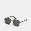 Gucci - Unisex Sonnenbrille - Black/grey 2 Gucci - Unisex Sonnenbrille - Black/grey -Günstiges Gucci || Knirps Geschäft fea1dfe54f27442c9c4a9ceff8bac775
